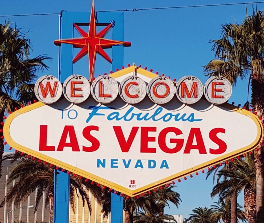 excursie in las vegas semnul cu orasul