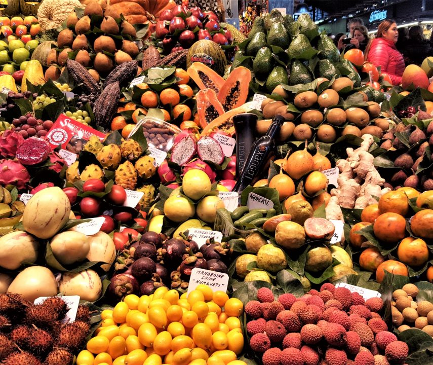 Piața La Boqueria din Barcelona-fructe exotice
