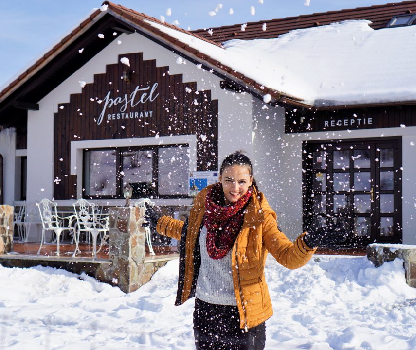 Iarna la Pastel Chalet din Vama Buzaului