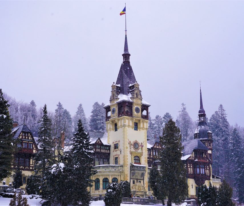 iarna la castelul peles